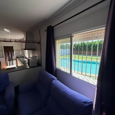 度假居 La Talona, Piscina 加的斯